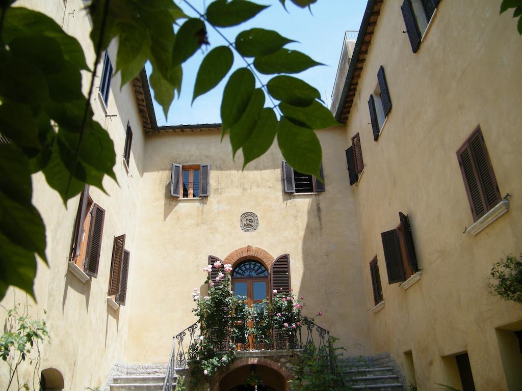 B&B Il Glicine Montefollonico Esterno foto