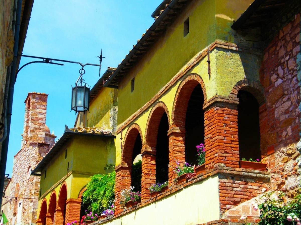 B&B Il Glicine Montefollonico Esterno foto